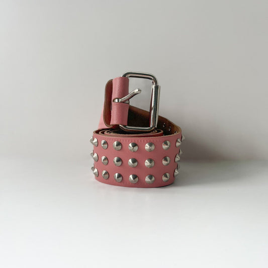 real-rose-leather-belt-with-three-rows-of-conical-studs