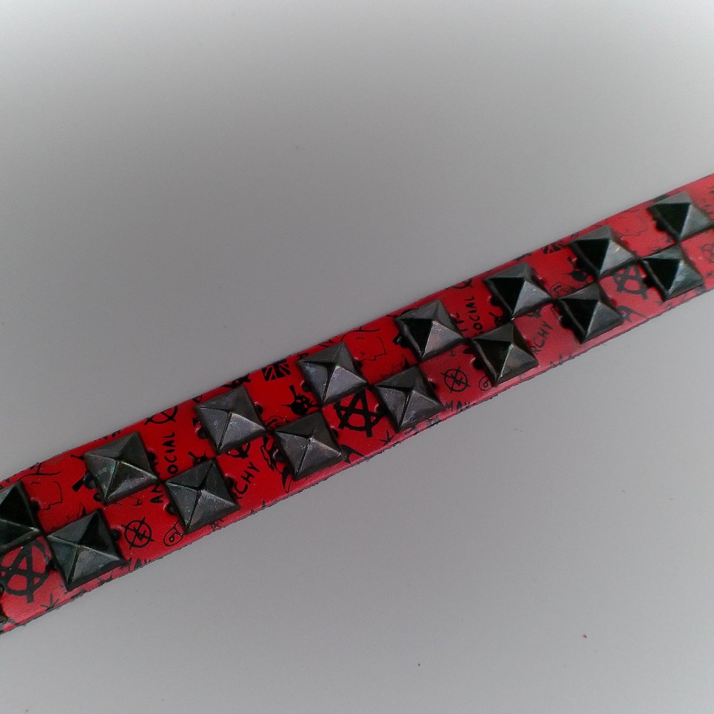 Belt 2-Row Punk Design Black Pyramid Studs