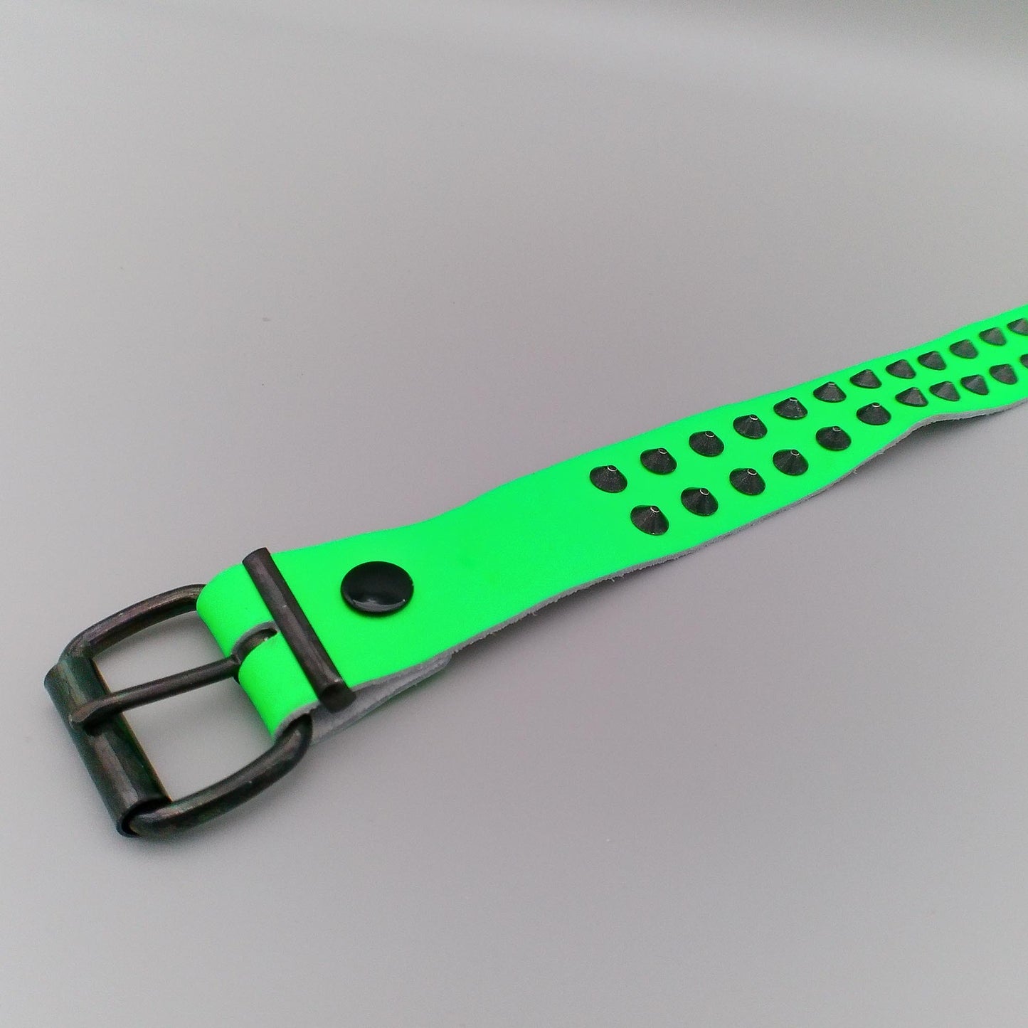 Belt 2-Row Black Conical Studs