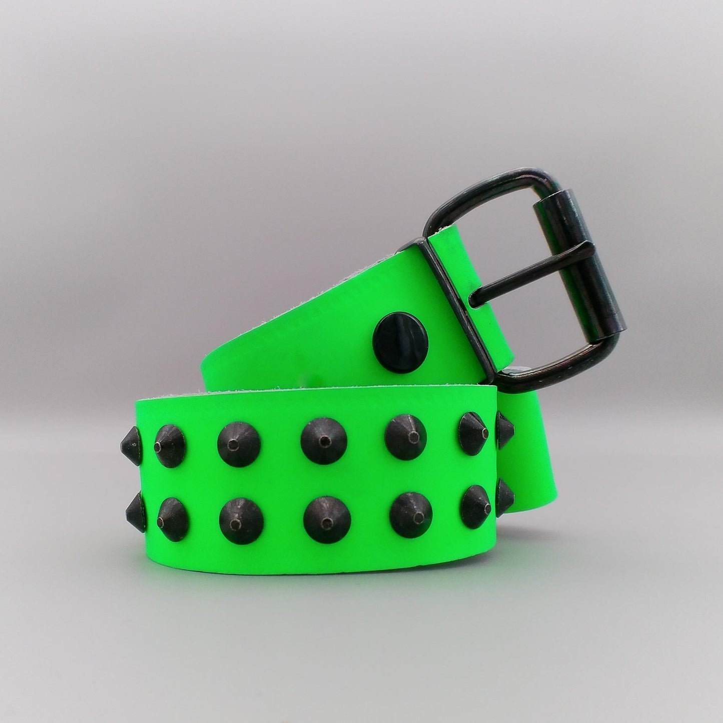 Belt 2-Row Black Conical Studs