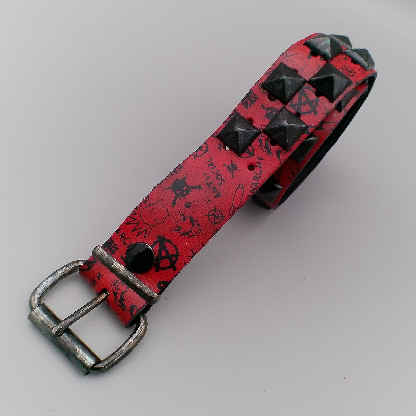 Belt 2-Row Punk Design Black Pyramid Studs