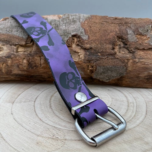 real-violet-leather-belt-with-pirate-skull-design-for-gothic-glamrock-and-halloween-costume