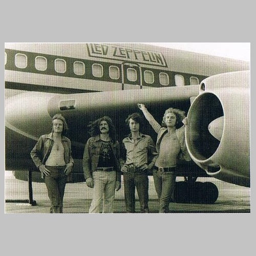 flag_led-zeppelin-starship-airplane
